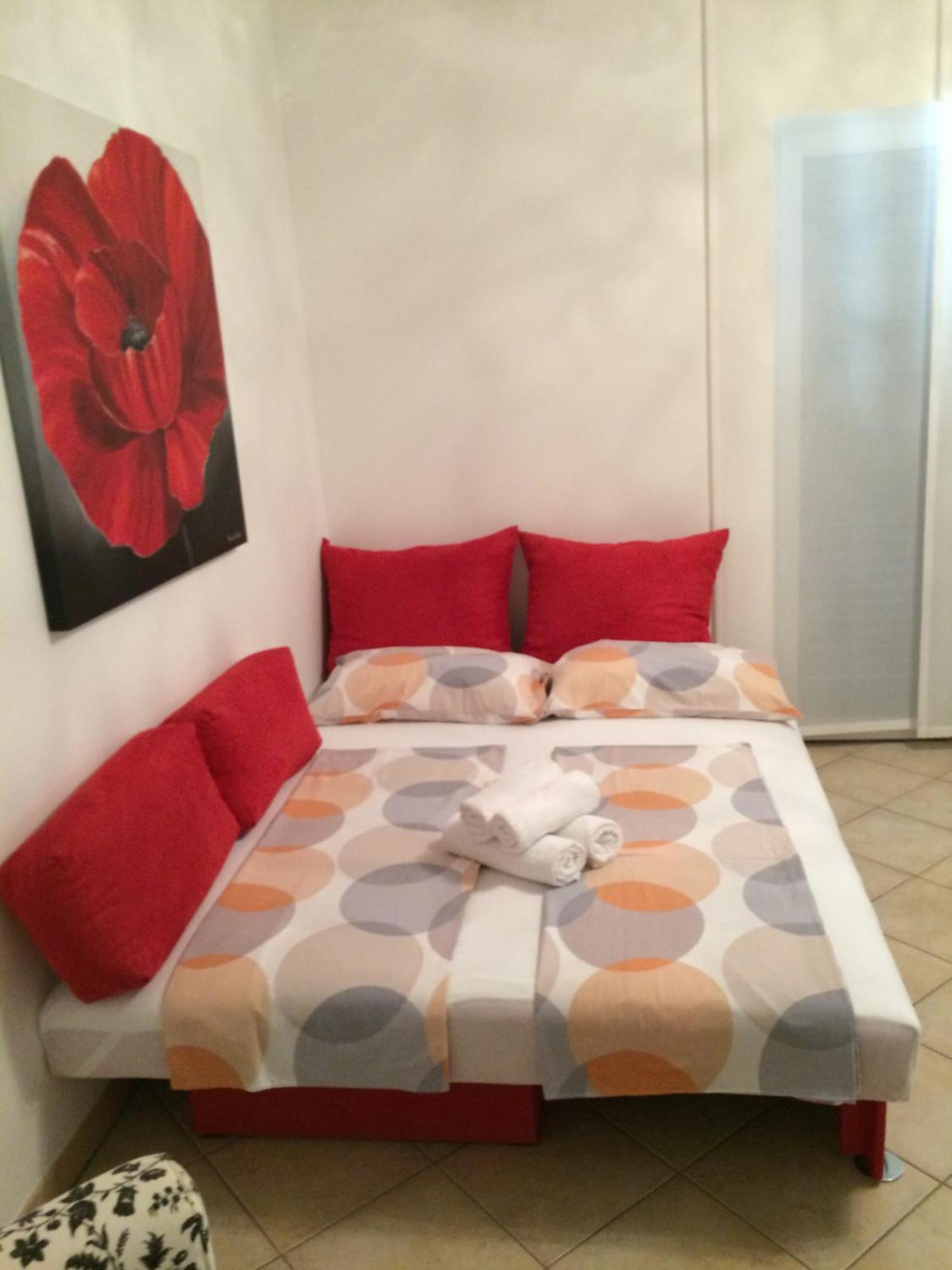Apartments Lovely Croatia Бол Екстер'єр фото