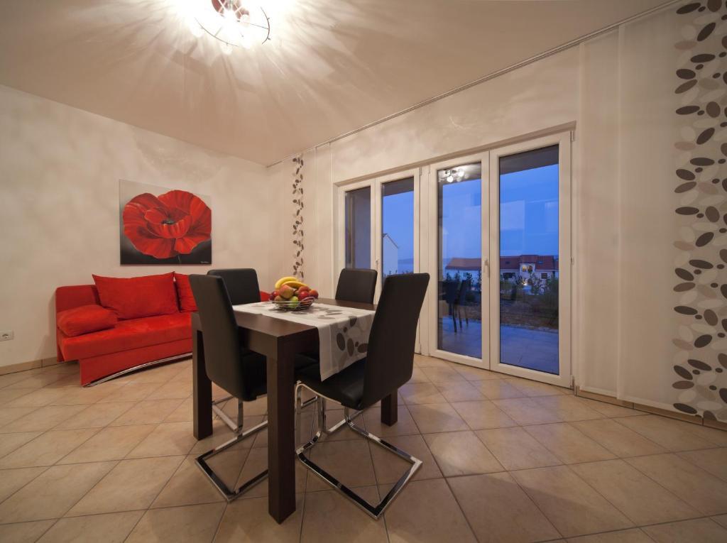 Apartments Lovely Croatia Бол Номер фото